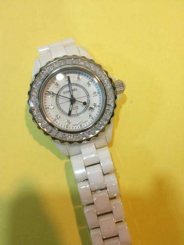 white ceramic watch